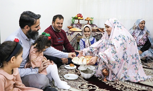 یک یلدا و این همه خنده