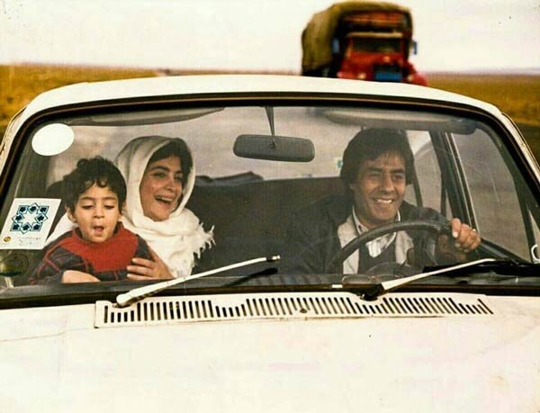 عکسی از بیتا فرهی در کنار مرحوم خسرو شکیبایی