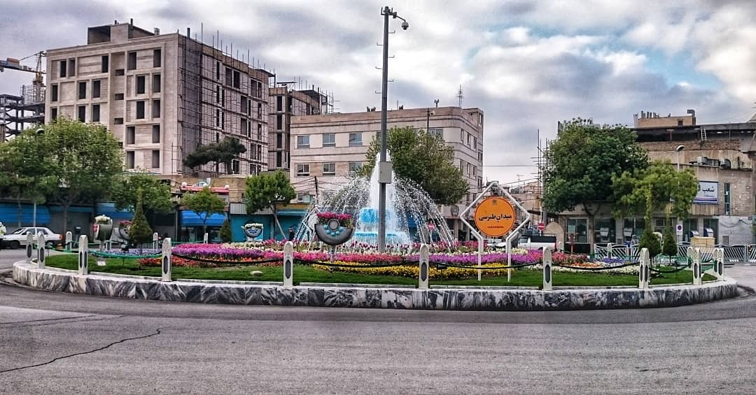 جای خالی یک میدان جای خالی یک میدان