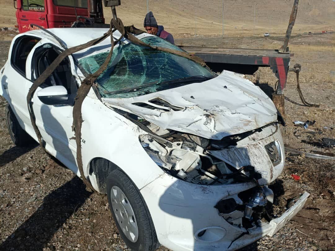 تصادف وحشتناک مهاجم سابق پرسپولیس با کامیون + عکس تصادف وحشتناک مهاجم سابق پرسپولیس با کامیون + عکس