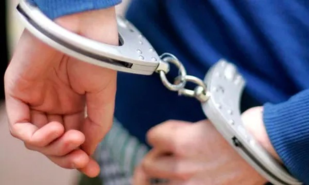 ترفند عجیب قاچاقچی مشروبات الکلی برای فرار از دست پلیس
