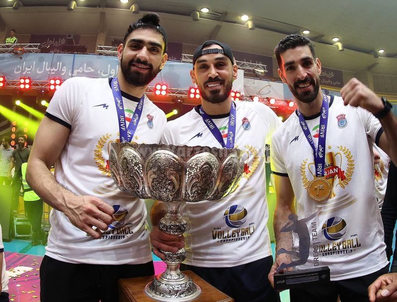 قاب مشهدیها در جشن قهرمانی والیبال ایران + عکس قاب مشهدیها در جشن قهرمانی والیبال ایران + عکس
