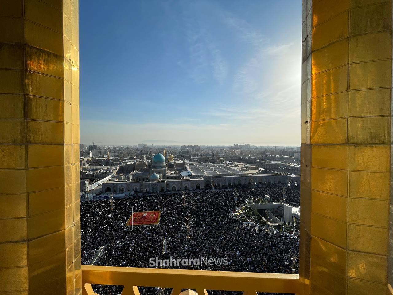 نماز عید سعید فطر در حرم امام رضا (ع)+ عکس و فیلم