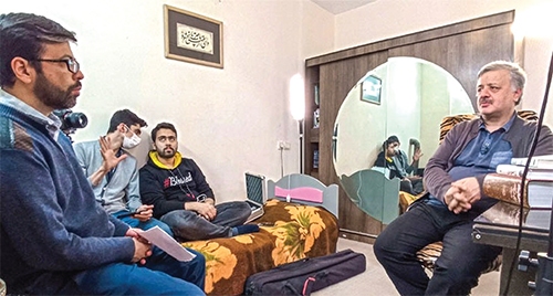 لذت زیستن در قطب مستندسازی لذت زیستن در قطب مستندسازی