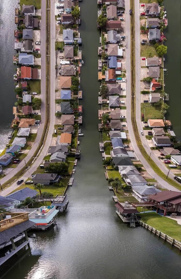 تصاویری زیبا از مناظر طبیعی و شهری ثبت شده با هلی شات تصاویری زیبا از مناظر طبیعی و شهری ثبت شده با هلی شات