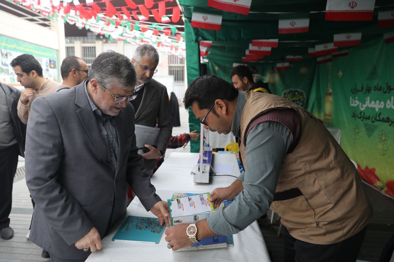 بازدید شهردار مشهد مقدس از ایستگاه استقبال از زائر راه‌آهن مشهد (۳فروردین ۱۴۰۳) + تصاویر