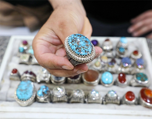 صرف چای و قلیان؛ یادگار آذربایجانیها در مشهد صرف چای و قلیان؛ یادگار آذربایجانیها در مشهد