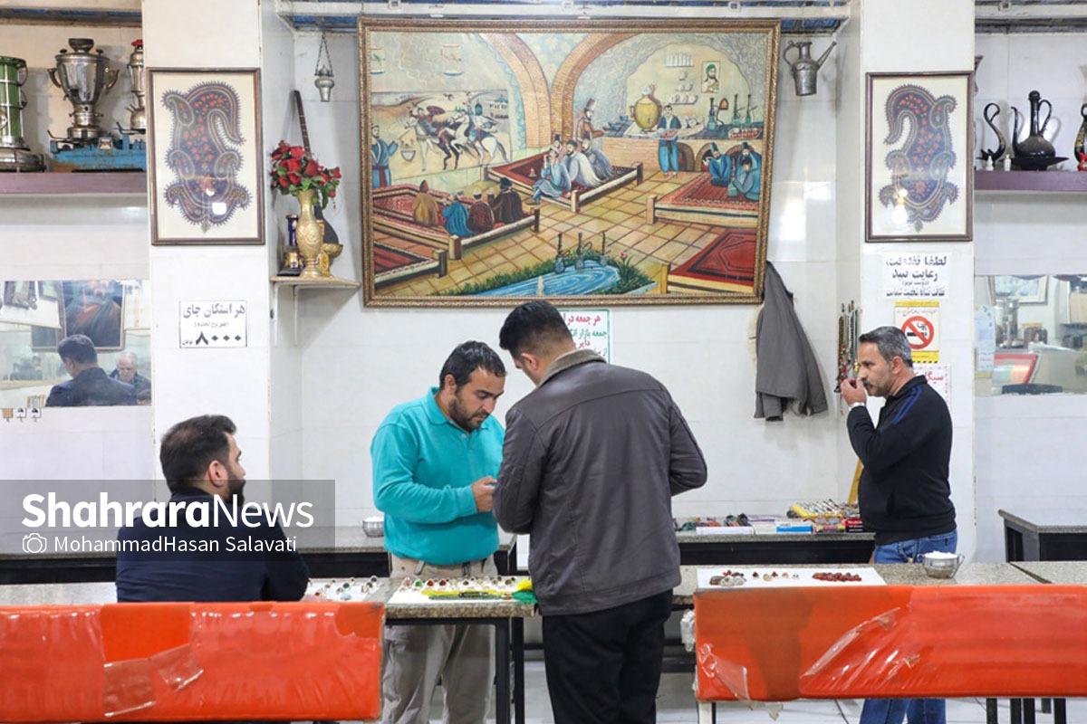 صرف چای و قلیان؛ یادگار آذربایجانیها در مشهد صرف چای و قلیان؛ یادگار آذربایجانیها در مشهد