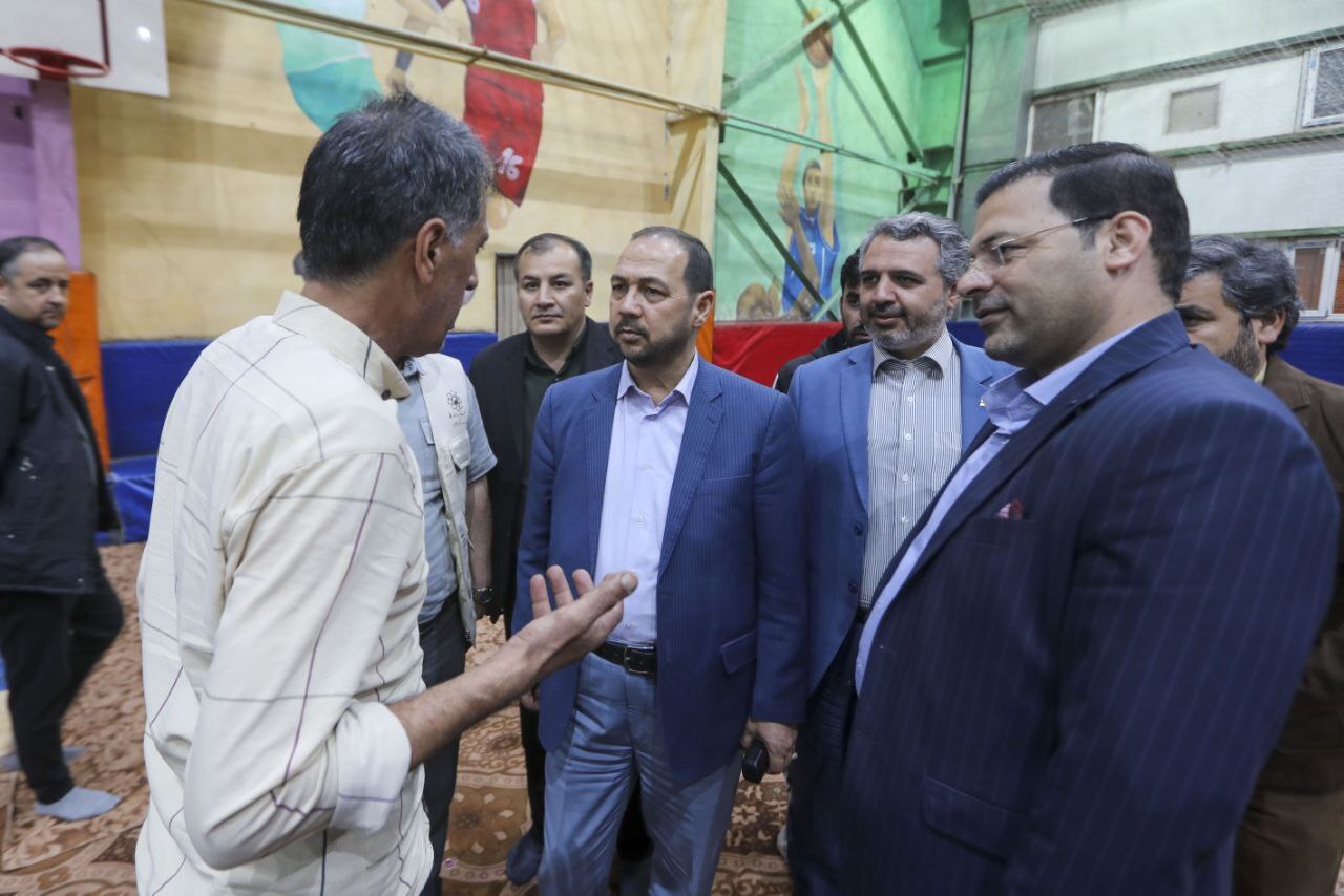 بازدید جمعی از اعضای شورای اسلامی شهر مشهدمقدس از نحوه خدمات رسانی به زائران و اقدامات نوروزی شهرداری مشهد