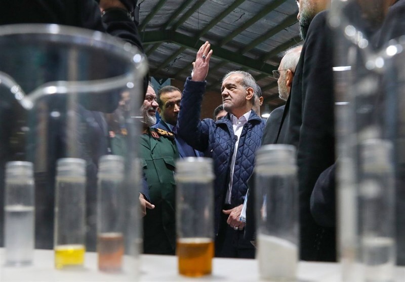 پزشکیان از دانشگاه جامع امام حسین (ع) سپاه بازدید کرد+ عکس پزشکیان از دانشگاه جامع امام حسین (ع) سپاه بازدید کرد+ عکس