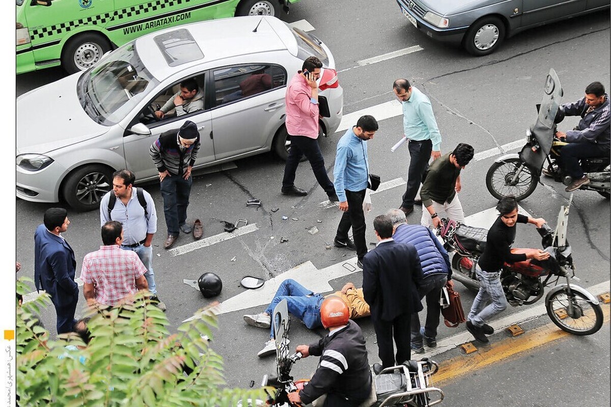 ویدئویی از صحبت‌های یک سارق خودرو که با ایجاد تصادف صوری خودروها را سرقت می‌کرد را مشاهده می‌کنید.