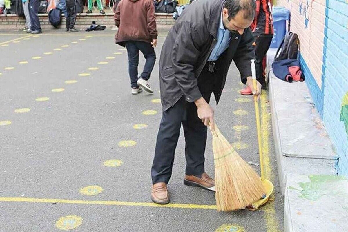 با مصوبه مجلس: حقوق سرایداران مدارس افزایش می‌یابد