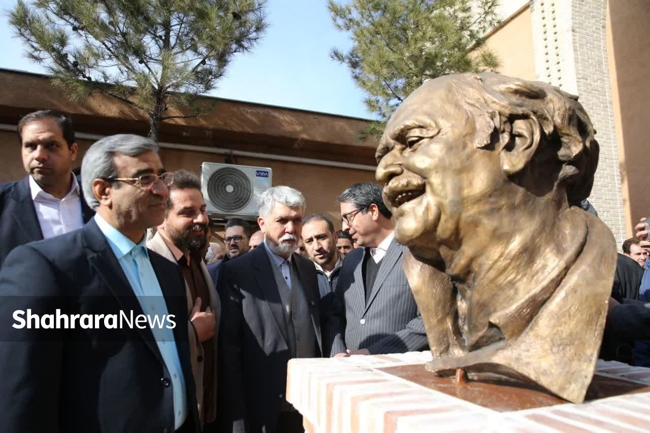 افتتاح «گذر فرهنگ و هنر» در نیشابور، شهر قلمدانهای مرصع با حضور وزیر فرهنگ + فیلم و تصاویر افتتاح «گذر فرهنگ و هنر» در نیشابور، شهر قلمدانهای مرصع با حضور وزیر فرهنگ + فیلم و تصاویر