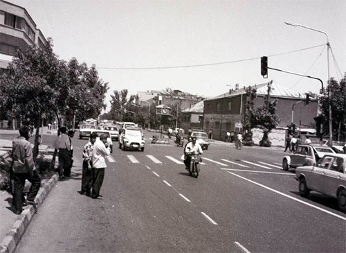 تاریخ‌گردی ۹۰ ساله در خیابان دانشگاه مشهد