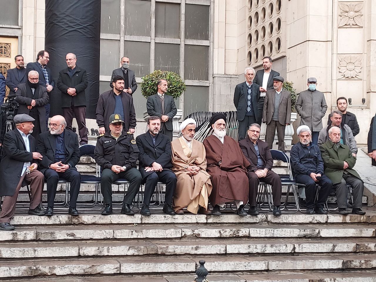 آیین تشییع شهیدان رازینی و مقیسه آغاز شد (یکم بهمن ۱۴۰۳) + فیلم آیین تشییع شهیدان رازینی و مقیسه آغاز شد (یکم بهمن ۱۴۰۳) + فیلم