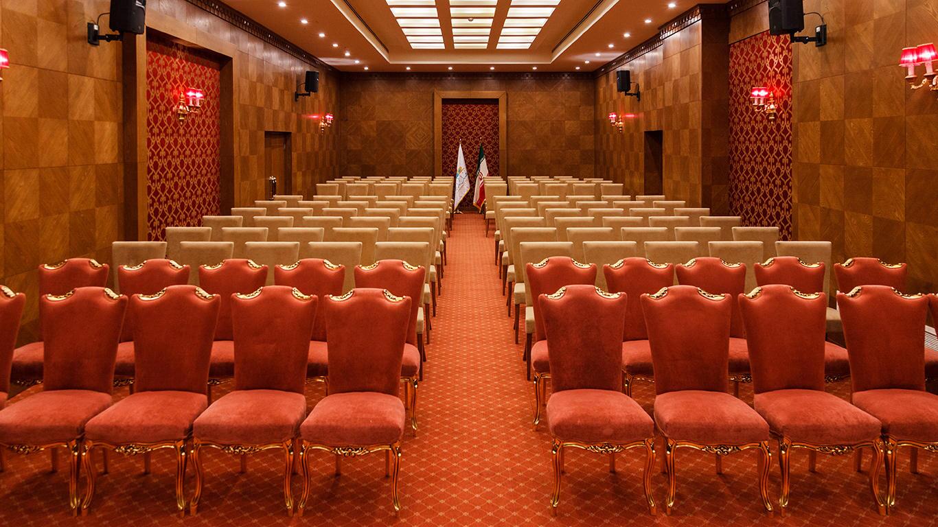 مسیرهای دسترسی به هتل زندیه شیراز مسیرهای دسترسی به هتل زندیه شیراز