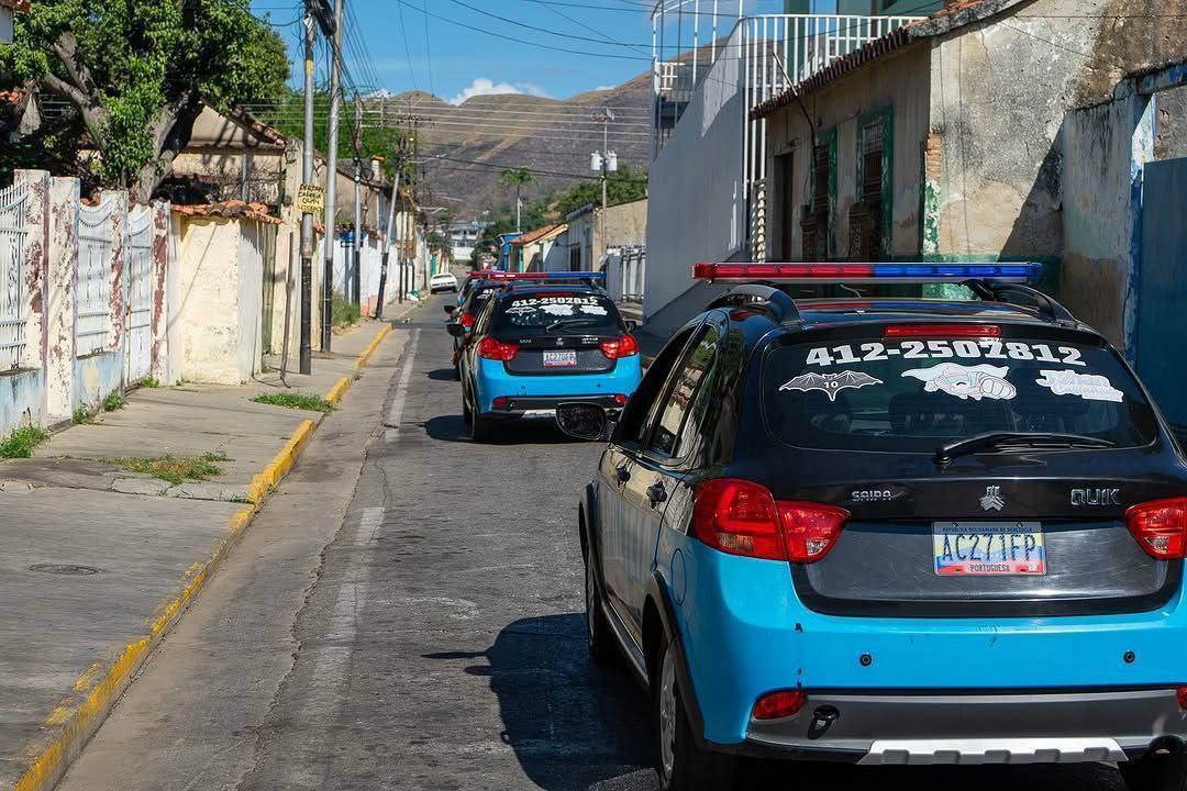 کوییک، خودرو جدید پلیس ونزوئلا شد! + تصاویر کوییک، خودرو جدید پلیس ونزوئلا شد! + تصاویر