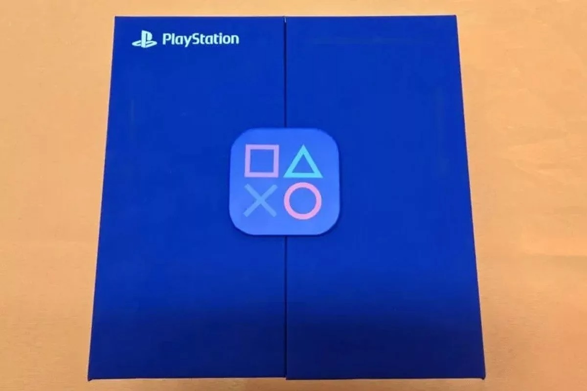 دستبند سلامتی با طرح پلیاستیشن، محصول مشترک سونی و شیائومی + عکس دستبند سلامتی با طرح پلیاستیشن، محصول مشترک سونی و شیائومی + عکس