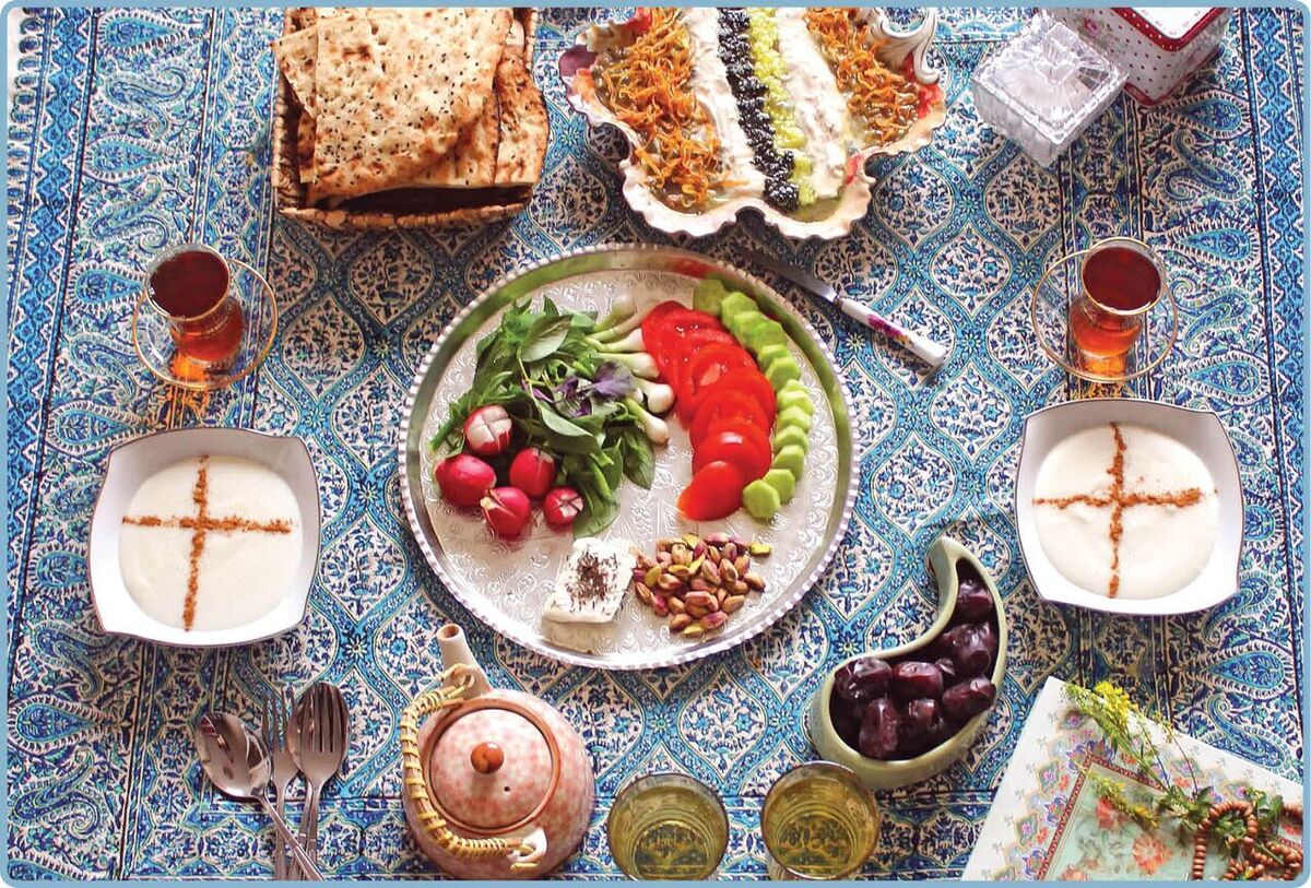 مدیرکل فرآورده‌های غذایی و آشامیدنی سازمان غذا و دارو گفت: درباره استفاده از روغن‌های غیرمجاز در تهیه زولبیا و بامیه و افزودن مواد نگهدارنده غیرمجاز به خرما‌های بسته‌بندی گزارش شده است.