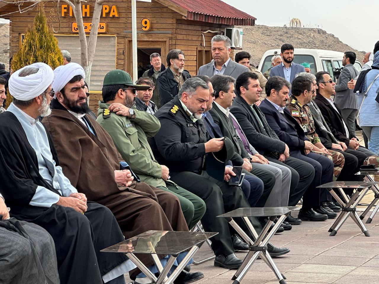 کاشت نخستین «درخت عدالت» در طرقبه با حضور مقامات محلی و مبتکر طرح کاشت نخستین «درخت عدالت» در طرقبه با حضور مقامات محلی و مبتکر طرح