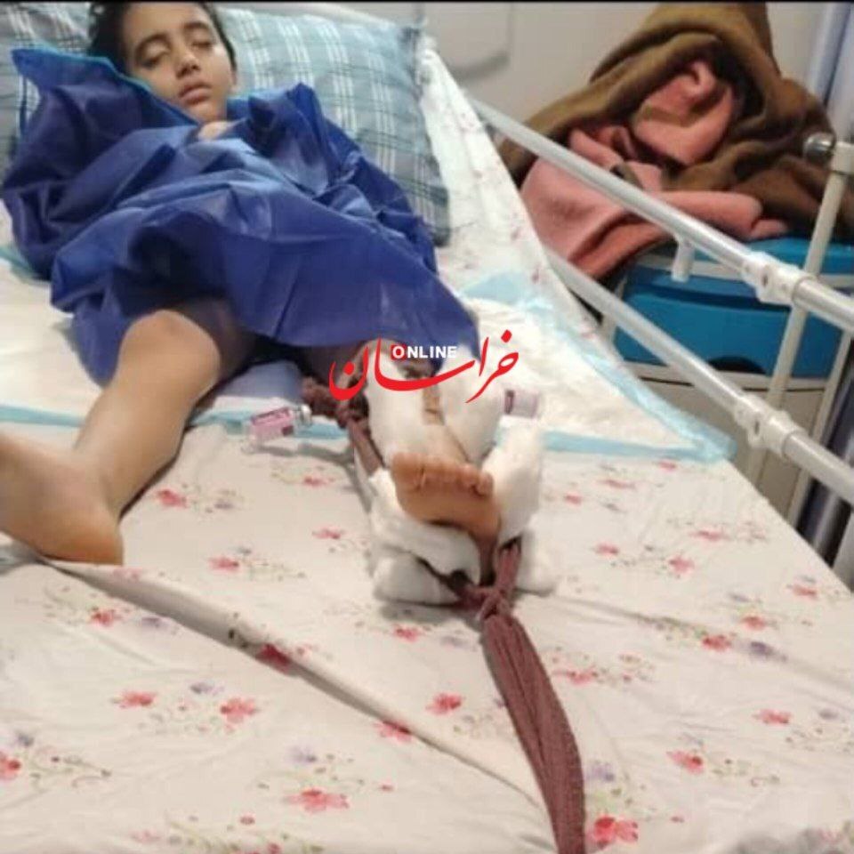 دانش آموز مشهدی به خاطر ضرب و شتم معاون مدرسه راهی بیمارستان شد | معاون مدرسه عزل شد؟ دانش آموز مشهدی به خاطر ضرب و شتم معاون مدرسه راهی بیمارستان شد | معاون مدرسه عزل شد؟