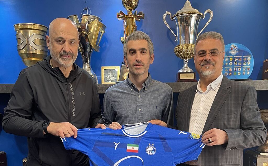 مجتبی جباری به کادرفنی استقلال پیوست مجتبی جباری به کادرفنی استقلال پیوست