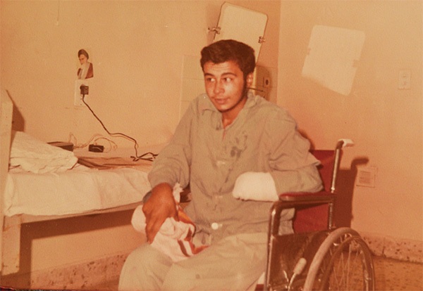 مادر دانشجوی شهید محسن امیرکانیان: سیاهپوش پسرم نشدم مادر دانشجوی شهید محسن امیرکانیان: سیاهپوش پسرم نشدم