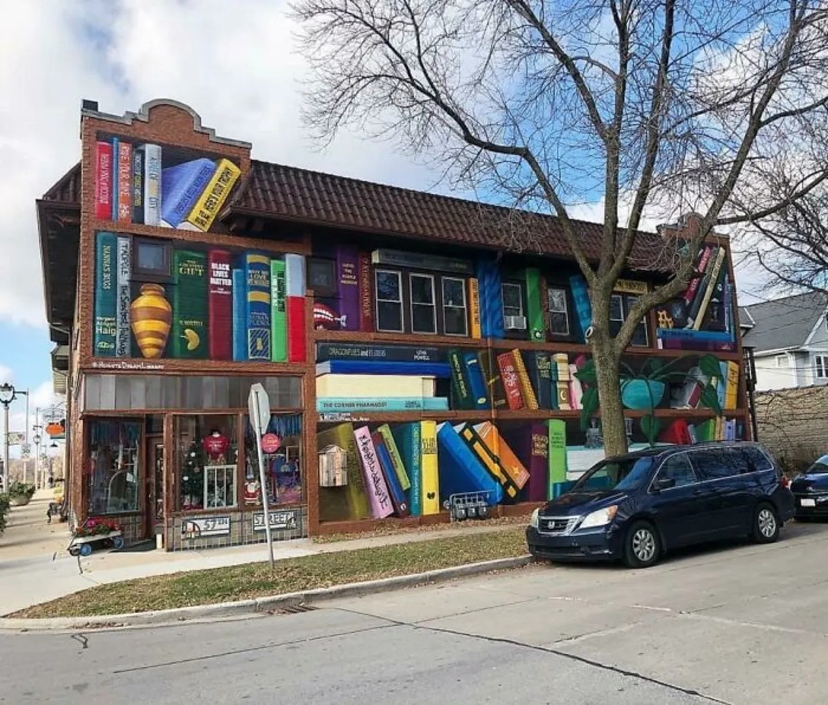 عاشق کتاب هستید؟ این تصاویر مخصوص شماست