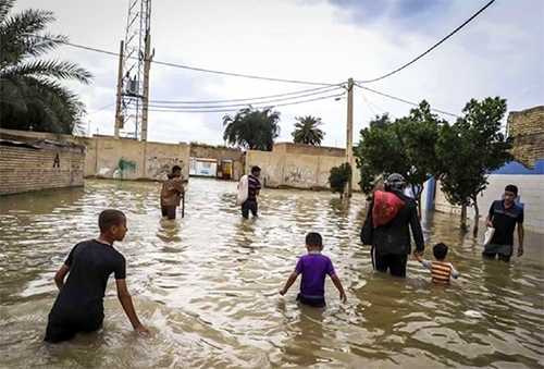 مشهد در کنار کنارک مشهد در کنار کنارک