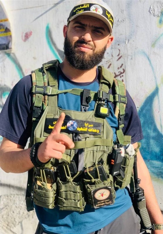 ترور یک فرمانده مقاومت به دست تشکیلات خودگردان + عکس ترور یک فرمانده مقاومت به دست تشکیلات خودگردان + عکس