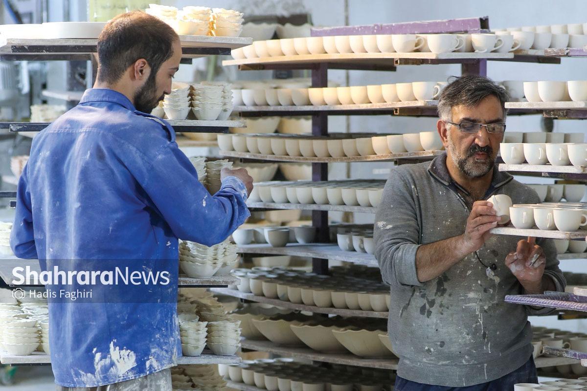 تولیدکننده موفق کاشی و چینی محله سیس‌آباد از مسیر پرفرازونشیبش می‌گوید.