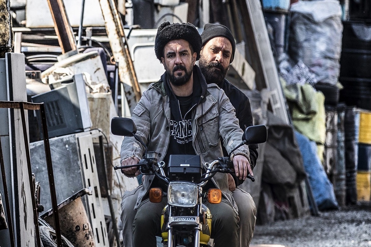 فیلم سینمایی «حبس مجرد» به کارگردانی محمدحسام حدادیان در جشنواره لیفت آف توکیو حضور خواهد داشت.