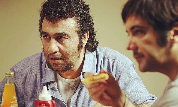 همه فن حریف | نگاهی به مهم‌ترین نقش‌آفرینی‌های رضا عطاران به مناسبت سالروز تولدش