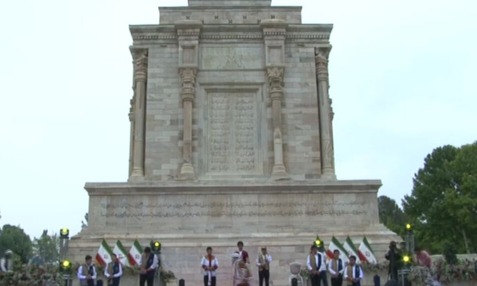 مراسم بزرگداشت فردوسی بزرگ آغاز شد (۲۵ اردیبهشت ۱۴۰۳) + عکس و فیلم مراسم بزرگداشت فردوسی بزرگ آغاز شد (۲۵ اردیبهشت ۱۴۰۳) + عکس و فیلم