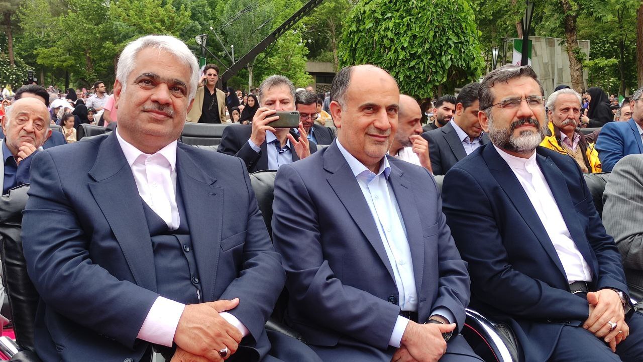 آیین بزرگداشت حکیم ابوالقاسم فردوسی بزرگ آغاز شد (۲۵ اردیبهشت ۱۴۰۳) + عکس و فیلم آیین بزرگداشت حکیم ابوالقاسم فردوسی بزرگ آغاز شد (۲۵ اردیبهشت ۱۴۰۳) + عکس و فیلم