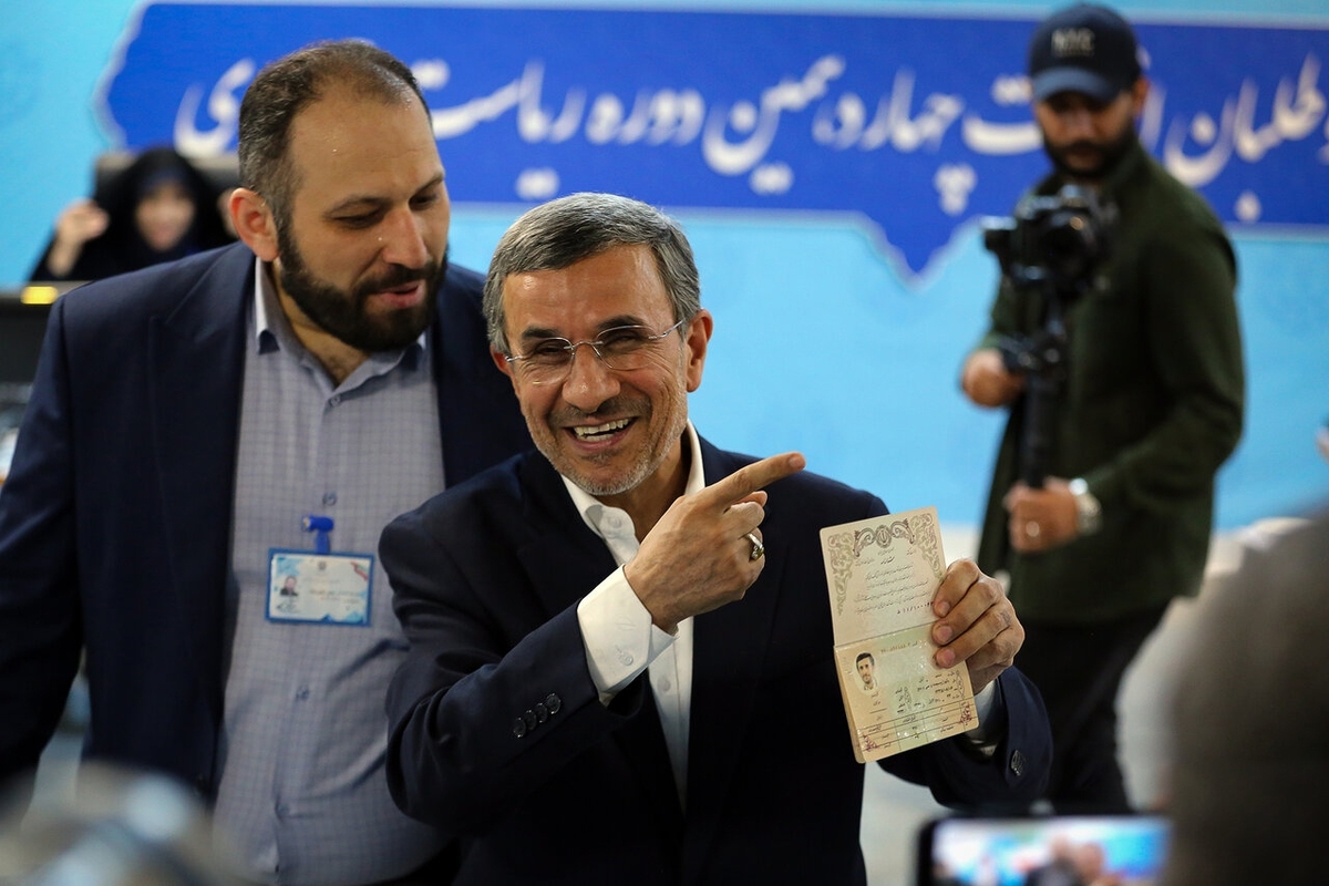 واکنش محمود احمدی نژاد به قهرمانی پرسپولیس + ویدیو