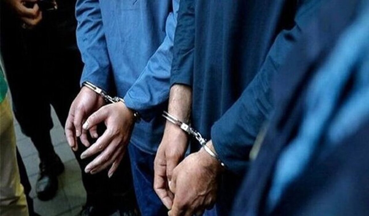 بازداشت دو سارق موتورسیکلت در تهران| آنها پدر و پسر بودند
