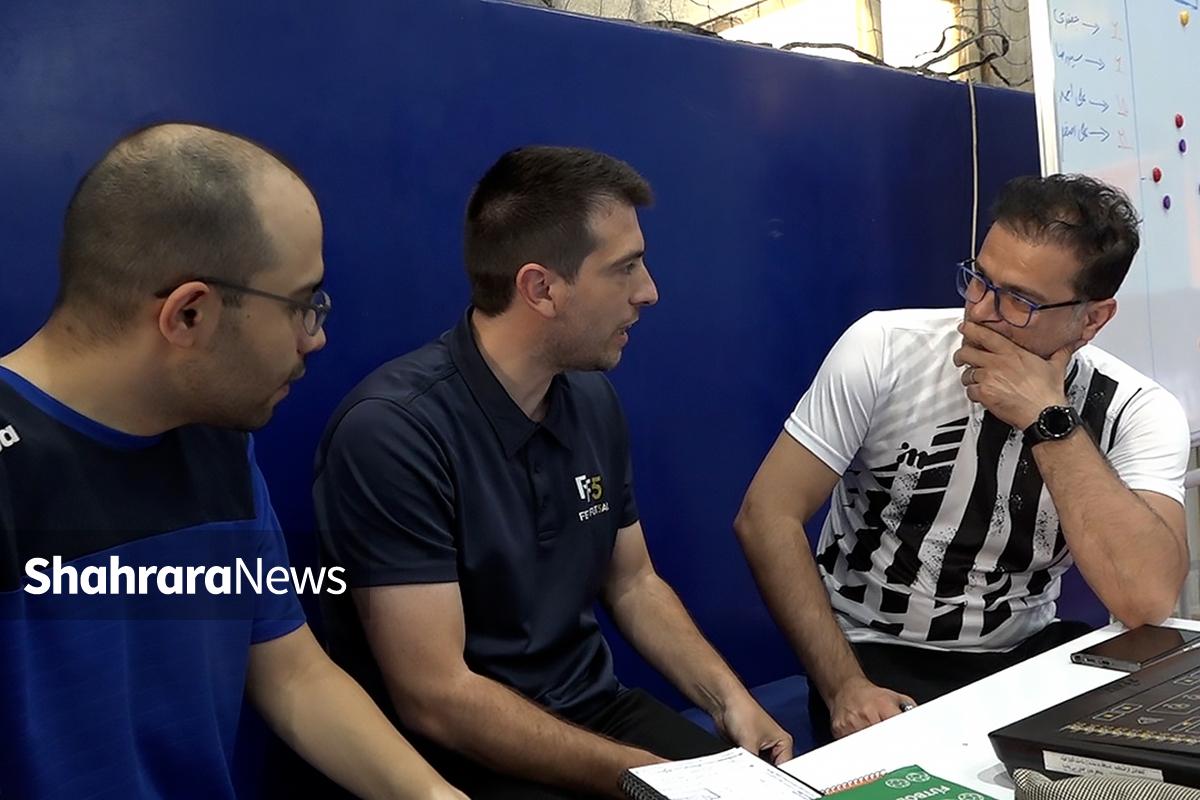 فرناندو آنتونیو: تیم ملی فوتسال افغانستان از نظر فنی رشد تصاعدی و خوبی دارد فرناندو آنتونیو: تیم ملی فوتسال افغانستان از نظر فنی رشد تصاعدی و خوبی دارد