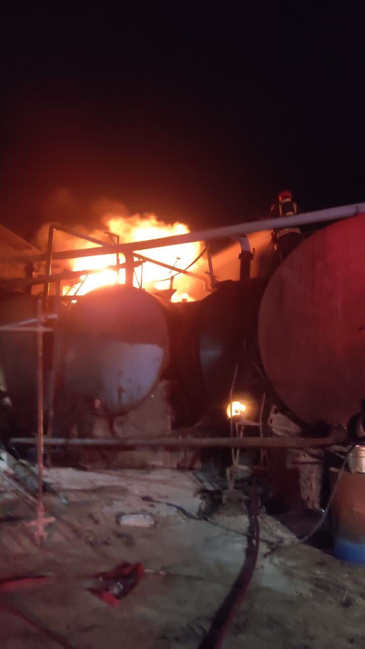 حریق یک کارخانه ایزوگام در جاده کلات (۱۸ خرداد ۱۴۰۳) حریق یک کارخانه ایزوگام در جاده کلات (۱۸ خرداد ۱۴۰۳)