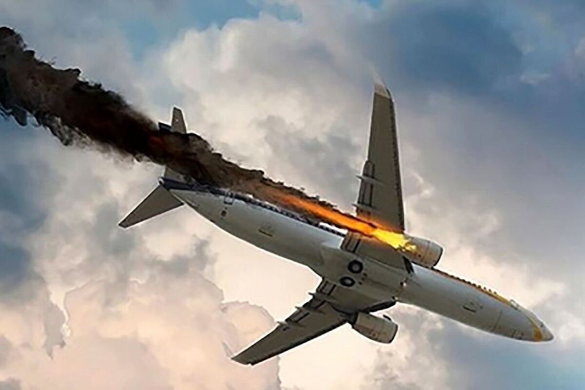 ویدئو| لحظه آتش‌گرفتن هواپیمای کانادایی در آسمان