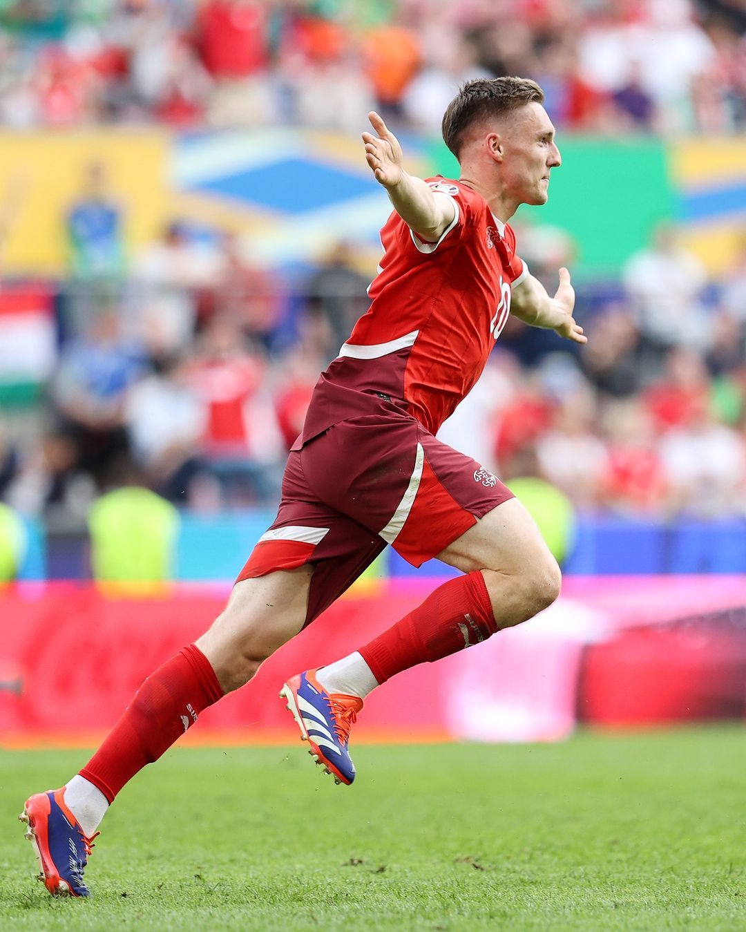 عکس‌هایی از بازی سوئیس و مجارستان در یورو ۲۰۲۴