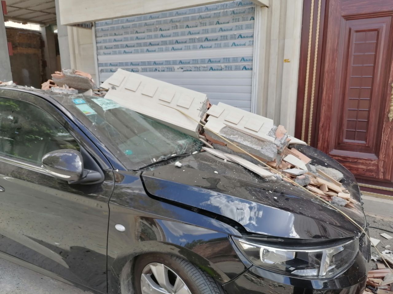 عکس و فیلم از خسارت های زلزله ۵ ریشتری در کاشمر (۲۹ خرداد ۱۴۰۳)