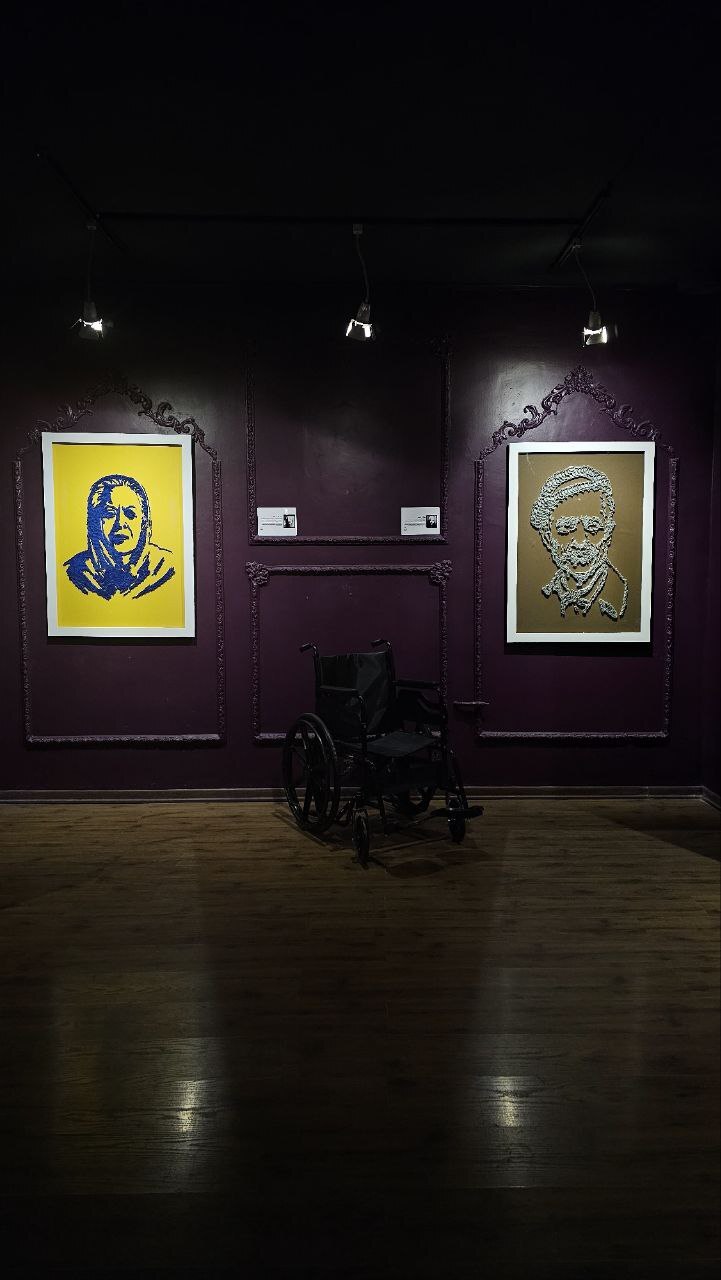 نمایشگاه قابهای دورریختنی تمدید شد + تصاویر نمایشگاه قابهای دورریختنی تمدید شد + تصاویر