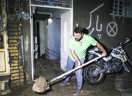 روایت همدلیها در سیل مشهد روایت همدلیها در سیل مشهد