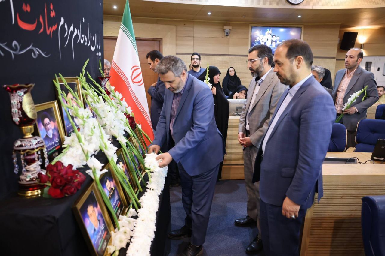 رئیس شورای اسلامی شهر مشهد مقدس: یکی از اقدامات شاخص شهید آیت‌الله رئیسی (ره)، احیای کارگروه ملی زیارت بود