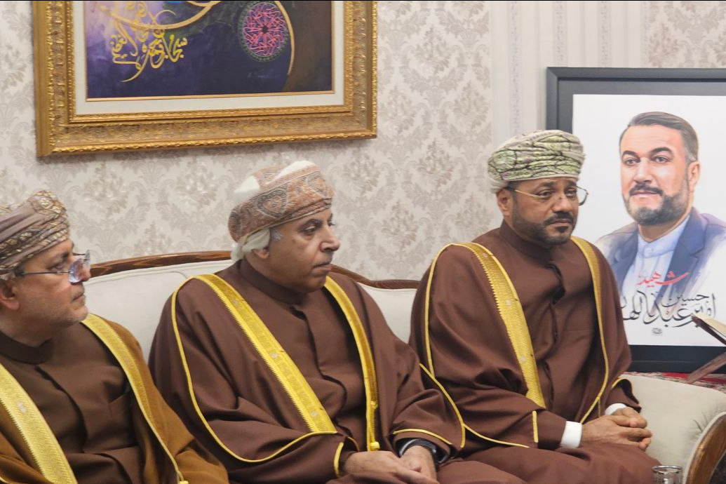 همسر شهید امیرعبداللهیان در دیدار وزیر خارجه عمان: ایشان علاقهمند به توسعه روابط با عمان بود همسر شهید امیرعبداللهیان در دیدار وزیر خارجه عمان: ایشان علاقهمند به توسعه روابط با عمان بود