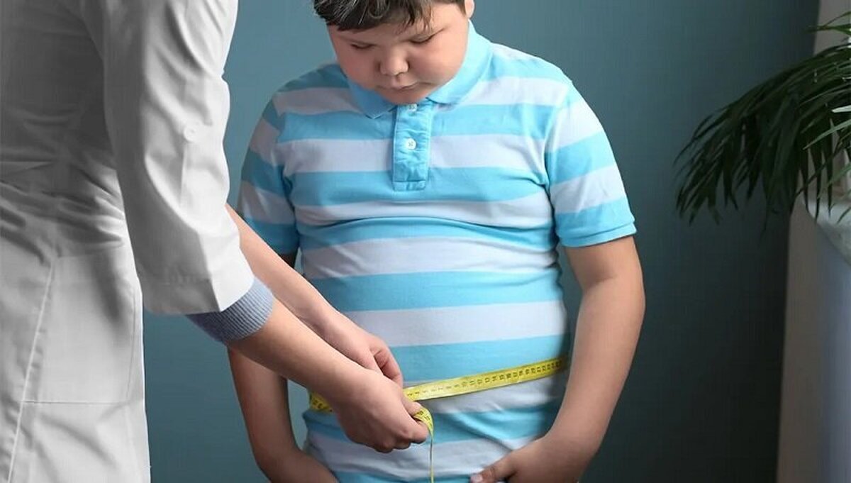 چه زمانی وقت مداوا و جراحی چاقی در کودکان است؟