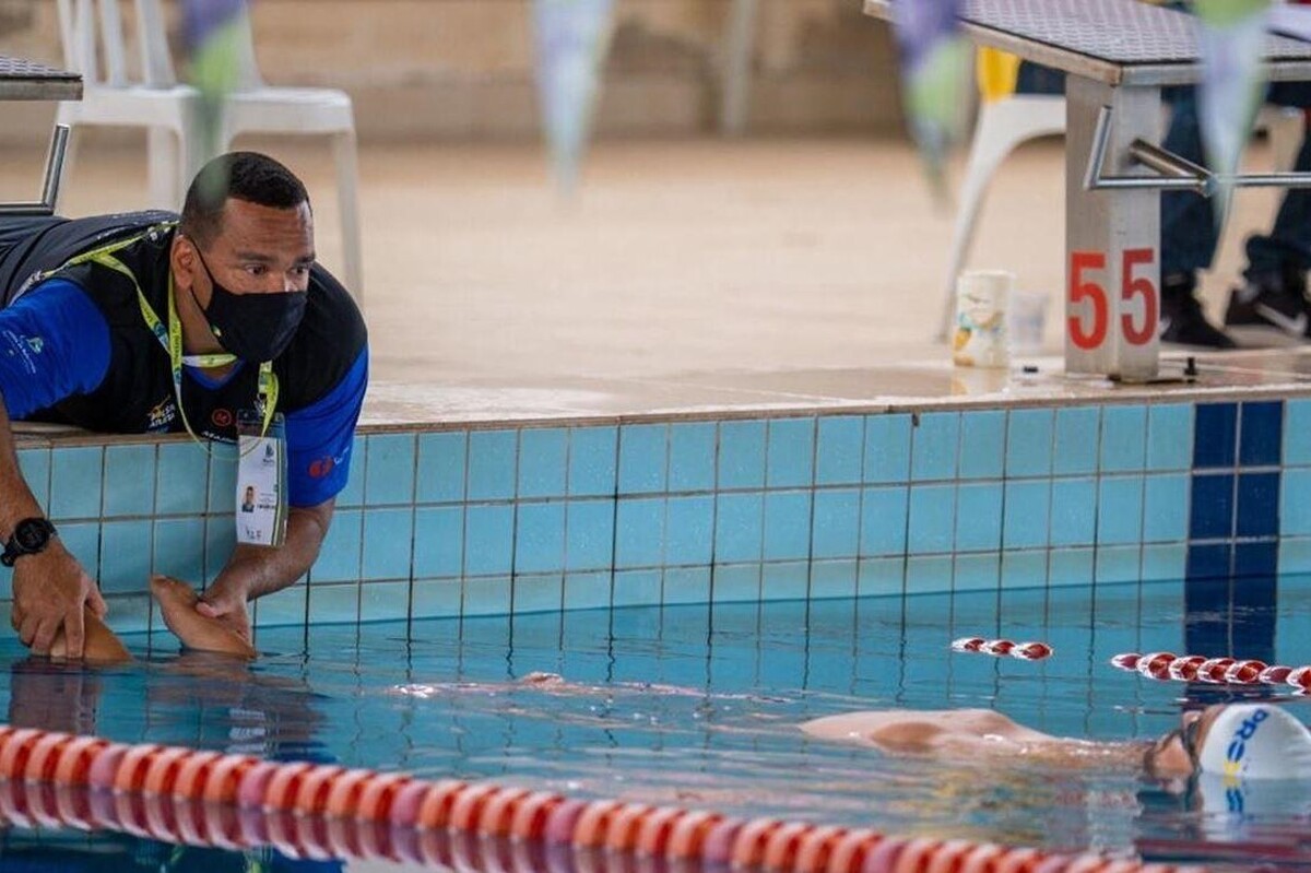 پادوانی قهرمان مسابقات شنای برزیل شد | ستاره سابق استقلال در پارالمپیک + عکس
