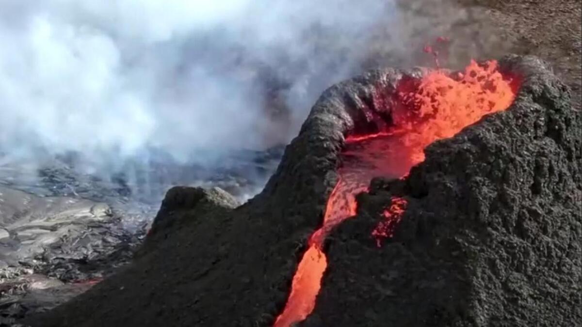 ویدئو| فوران آتشفشان در جنوب غربی ایسلند