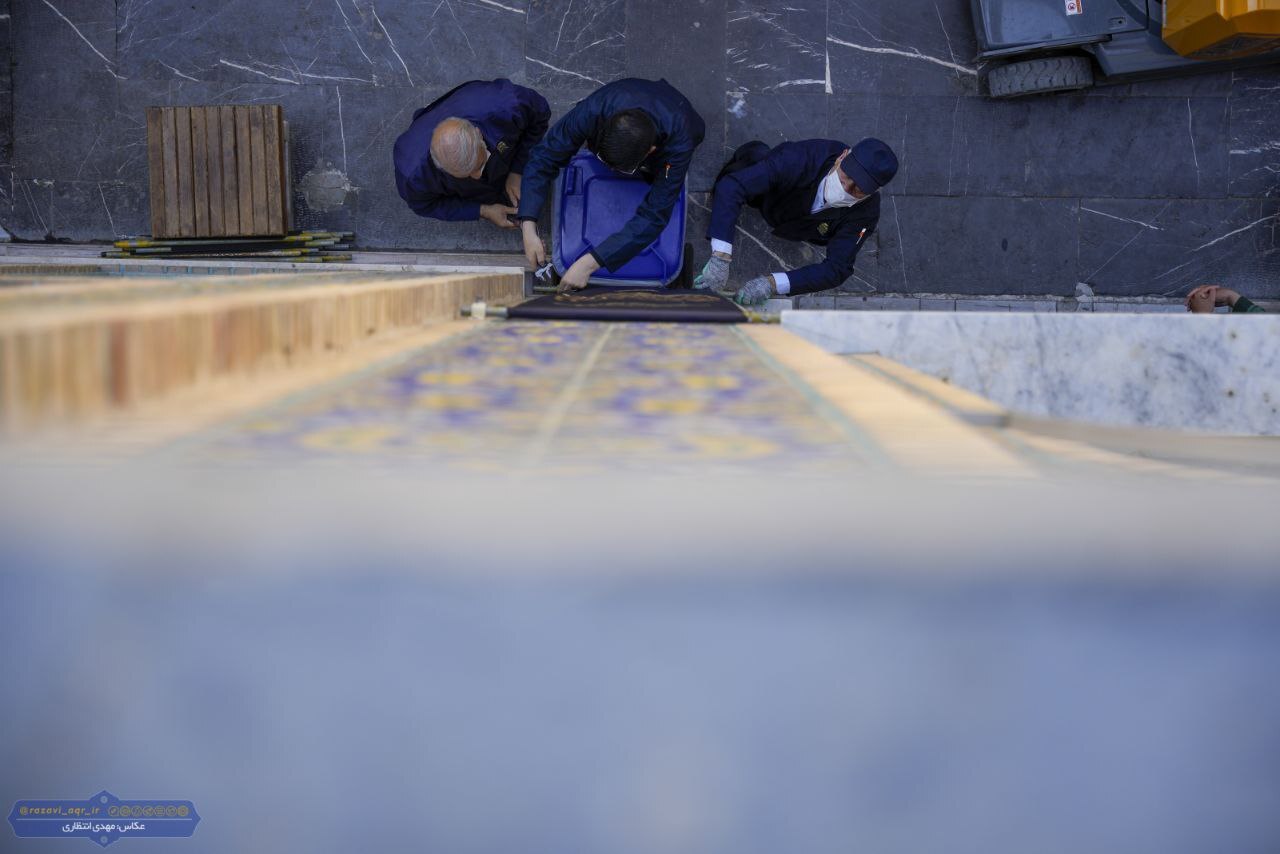 حرم رضوی سیاه‌پوش عزای امام حسین (ع) شد (۱۶ تیر ۱۴۰۳)+ تصاویر